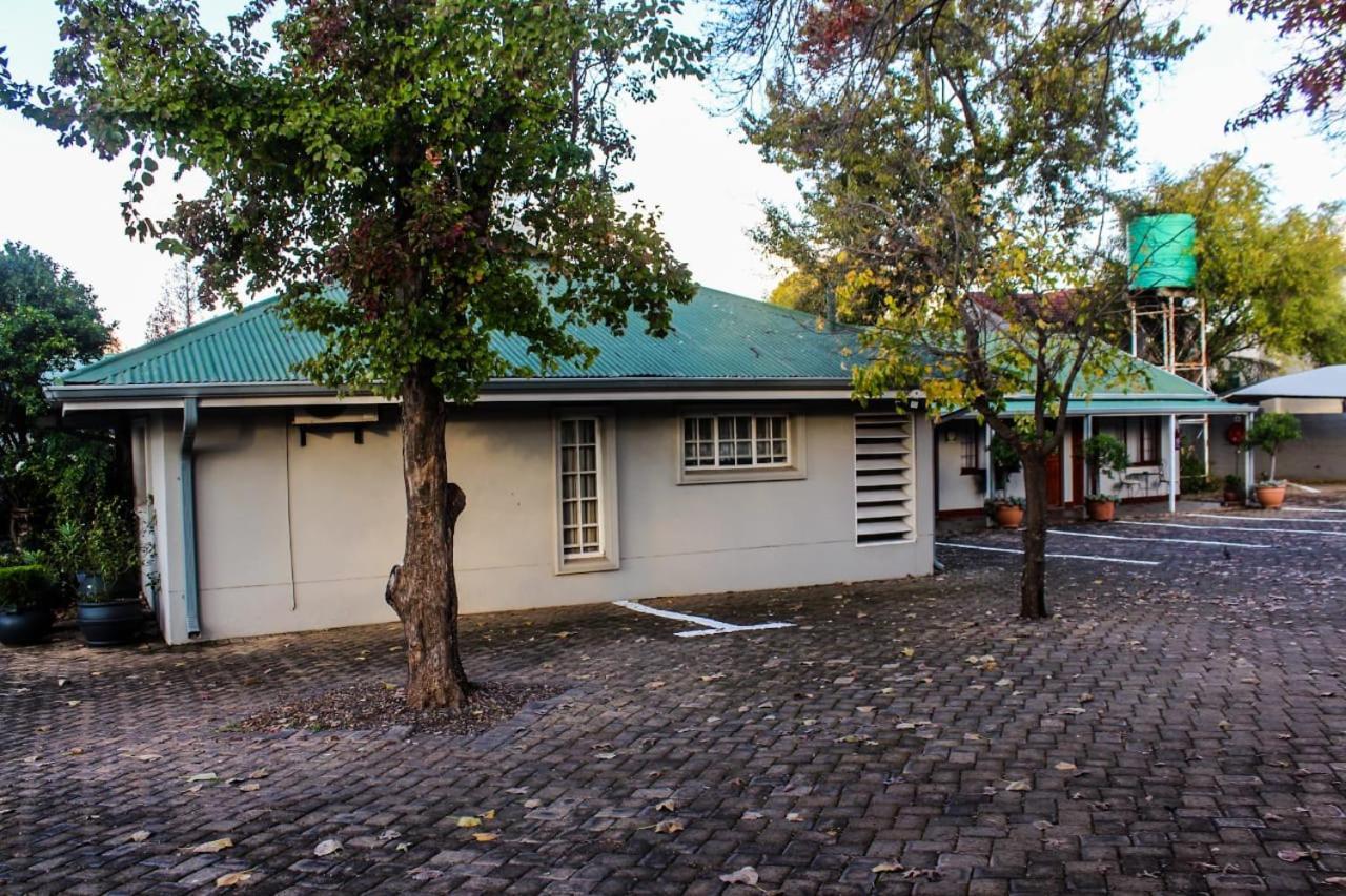 Villa Jana Guesthouse Pretoria Ngoại thất bức ảnh