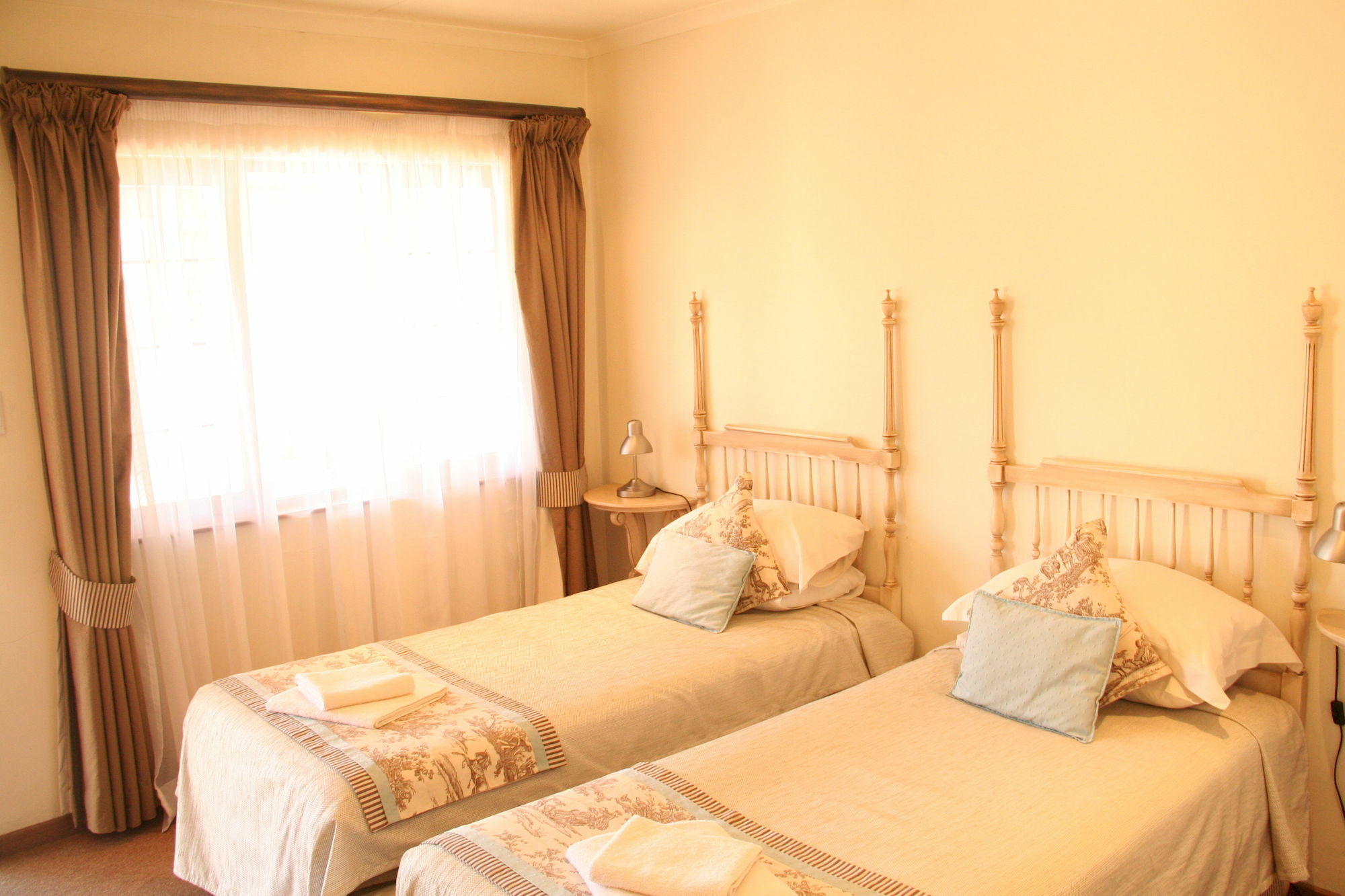 Villa Jana Guesthouse Pretoria Ngoại thất bức ảnh