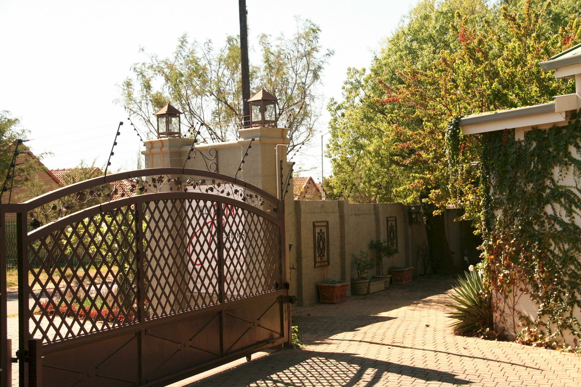 Villa Jana Guesthouse Pretoria Ngoại thất bức ảnh