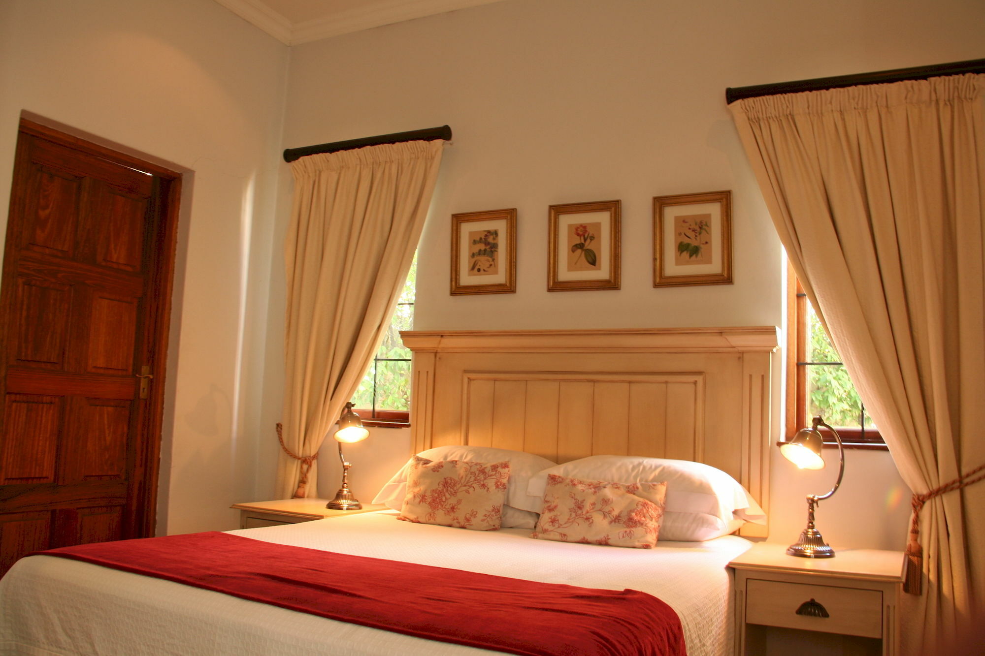 Villa Jana Guesthouse Pretoria Ngoại thất bức ảnh